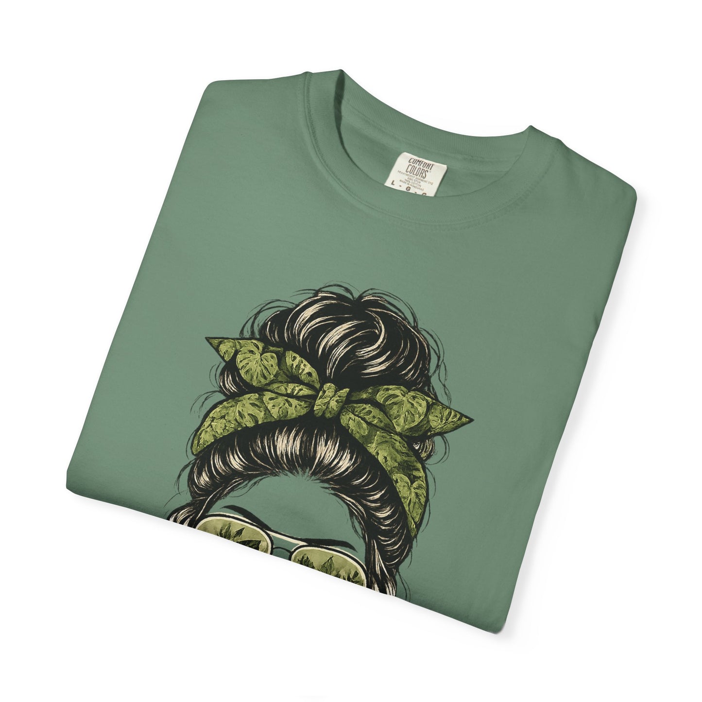 Plant Mommy T-Shirt | Plant Mom Graphic Tee, Green Botanical Design