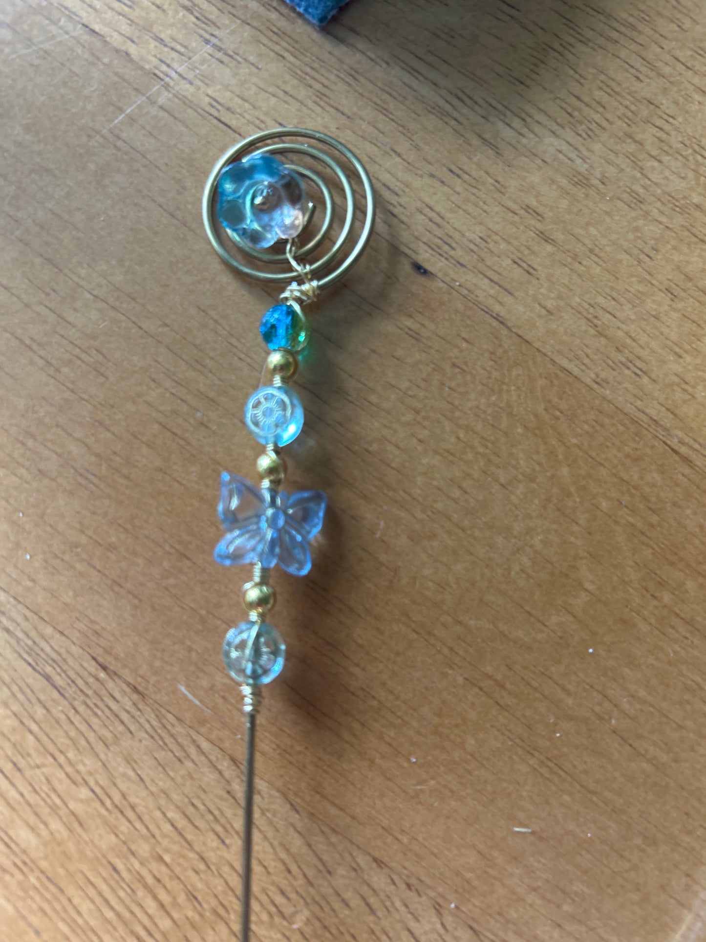 Dancing Flower &amp; Butterfly Plant Jewelry – Decorative Plant Stake