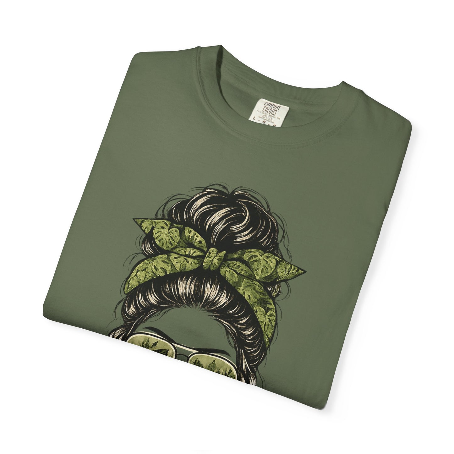 Plant Mommy T-Shirt | Plant Mom Graphic Tee, Green Botanical Design