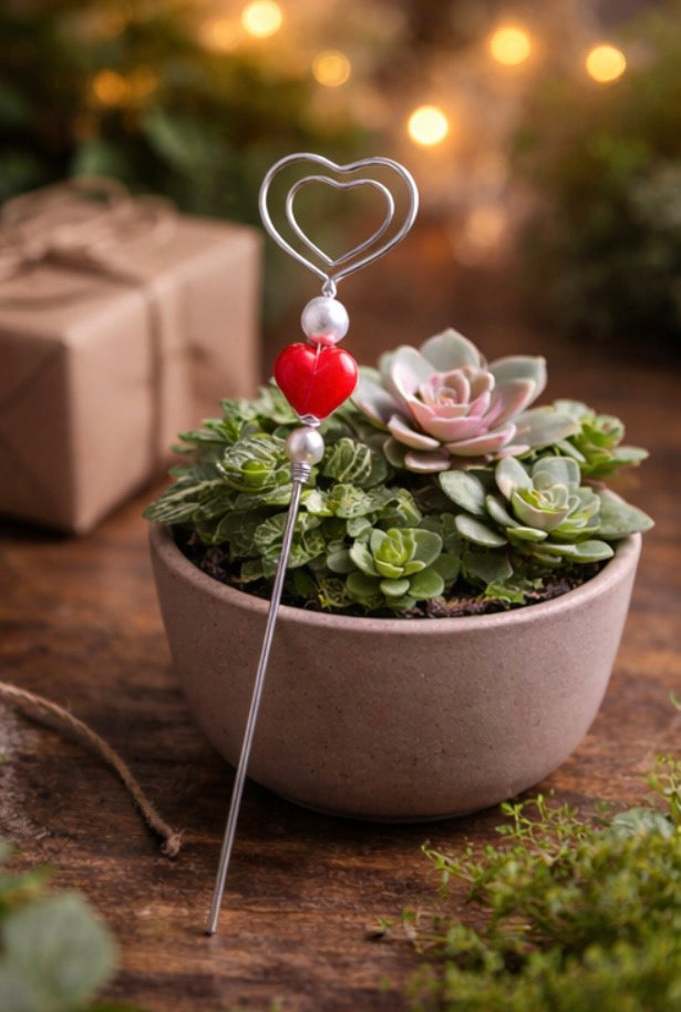❤️ Heart Plant Jewelry Pick