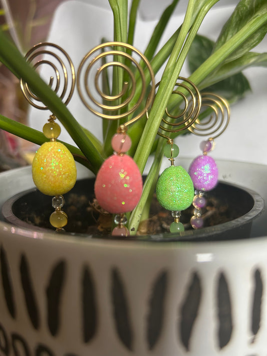 Handcrafted Egg Small Plant Jewelry Stakes (Gold)