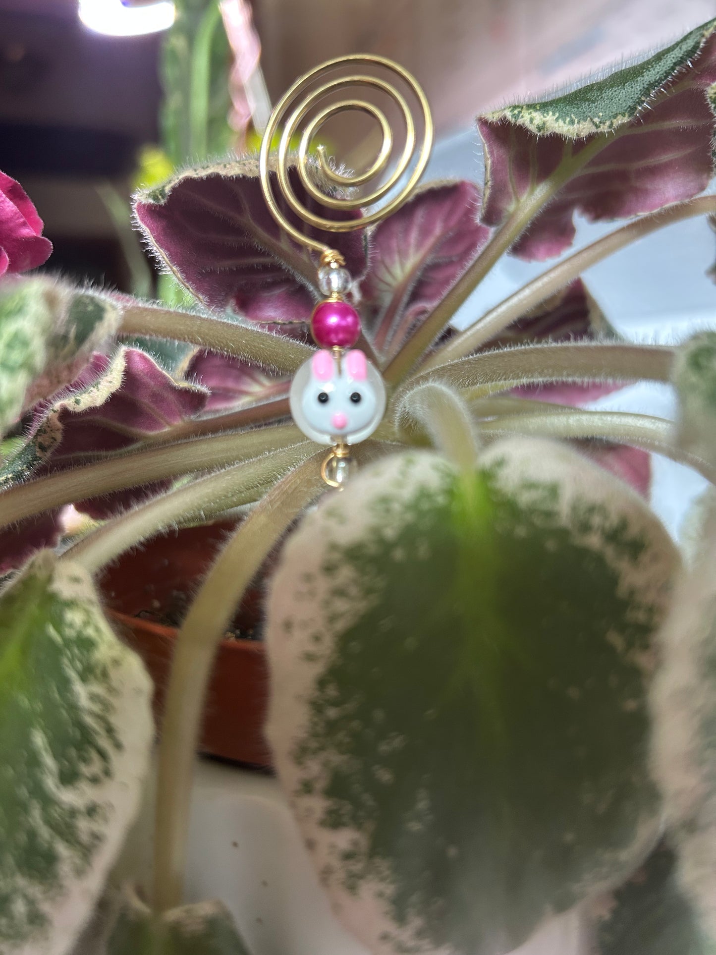 Bunny Plant Jewelry Stake