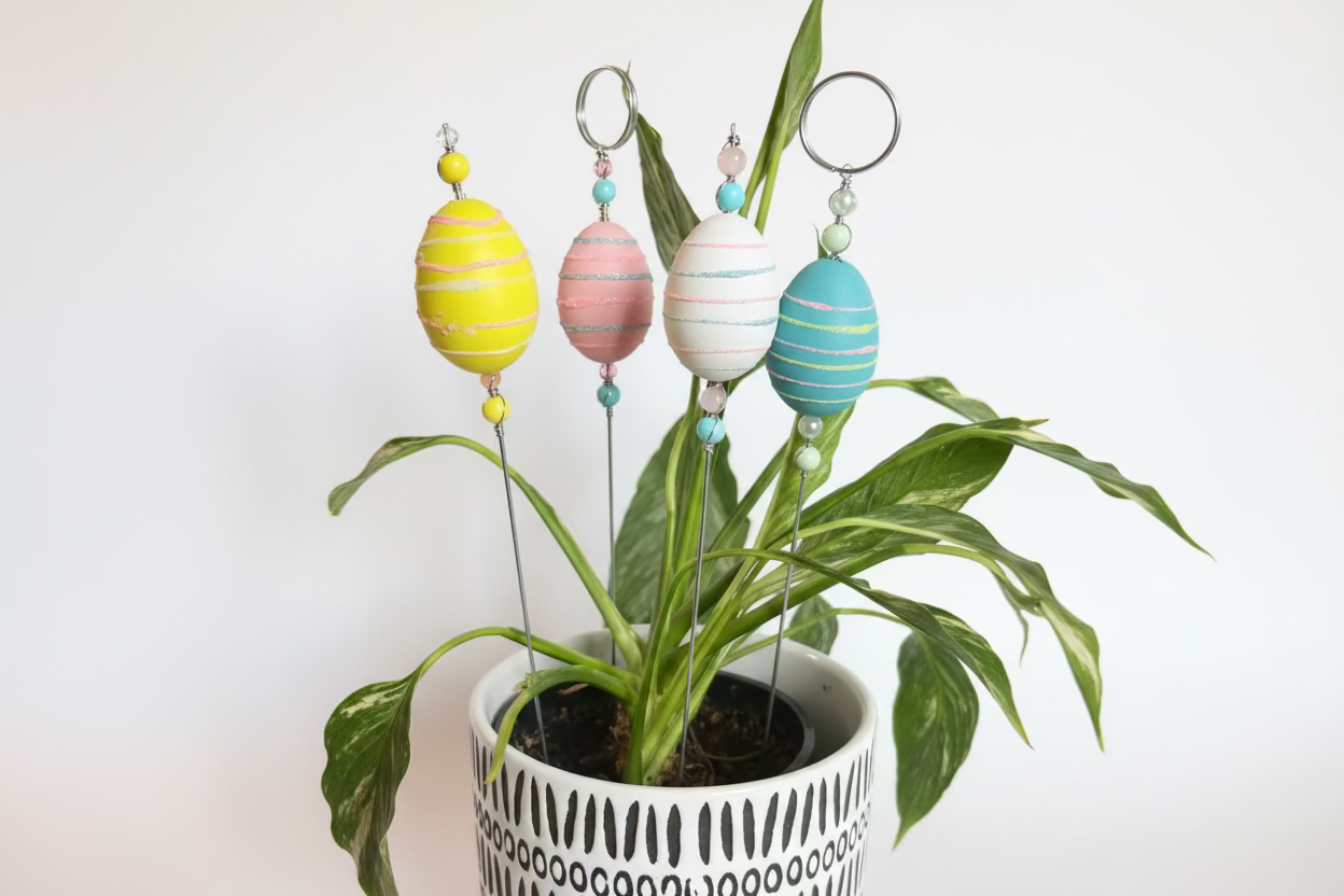 Pastel Egg Plant Jewelry Stakes