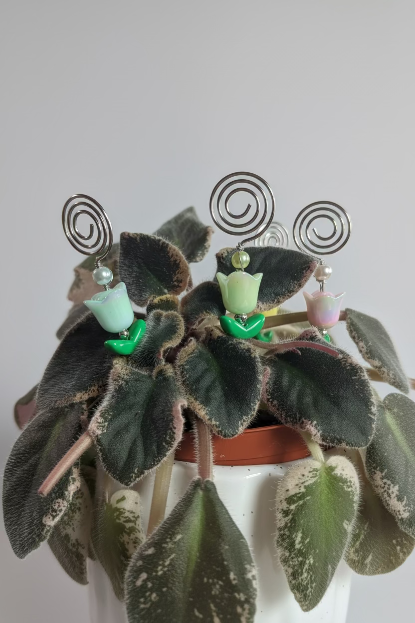 Iridescent Tulip Plant Jewelry Stake