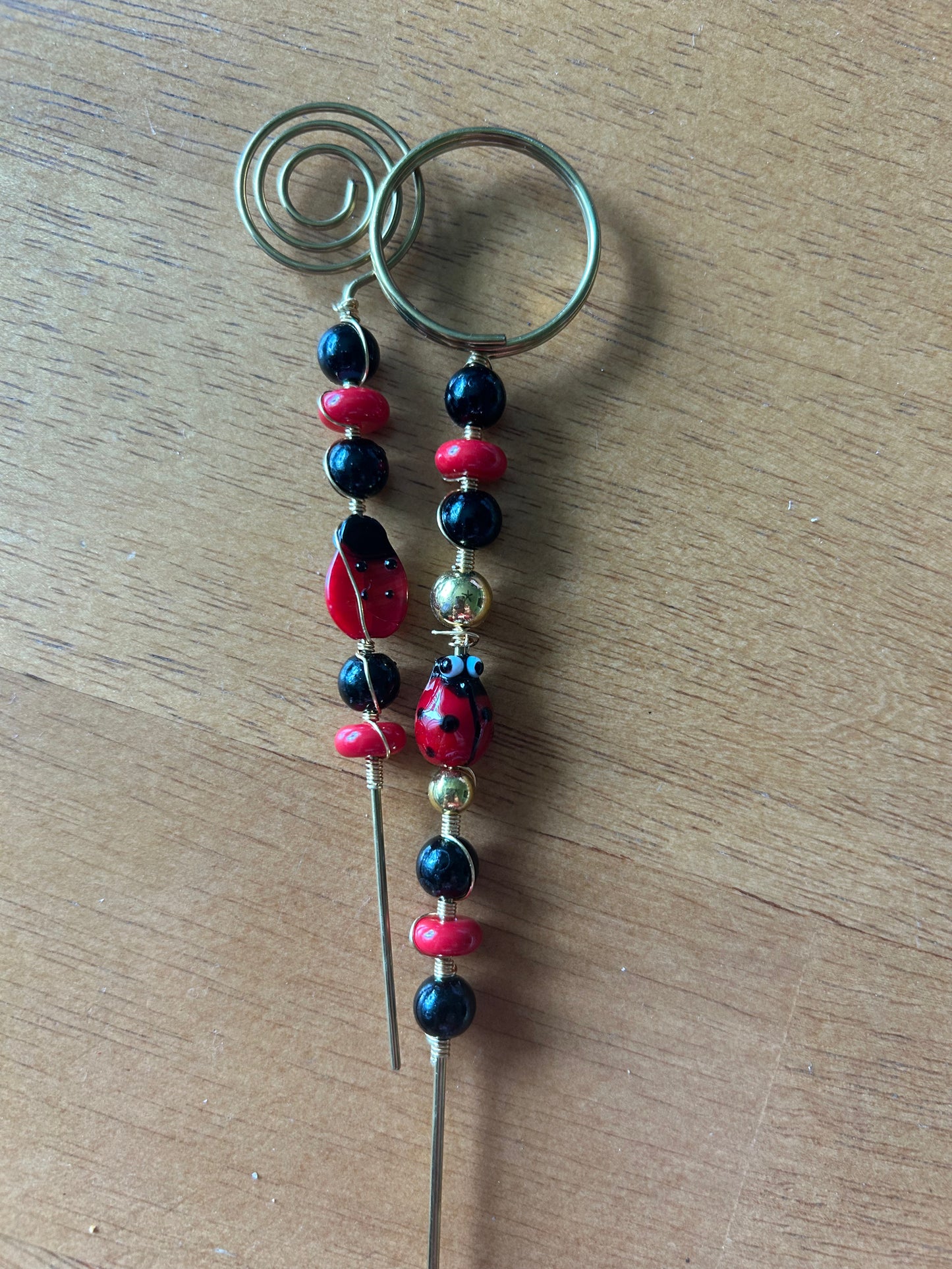 🐞 Ladybug Plant Jewelry Set– Decorative Plant Stake
